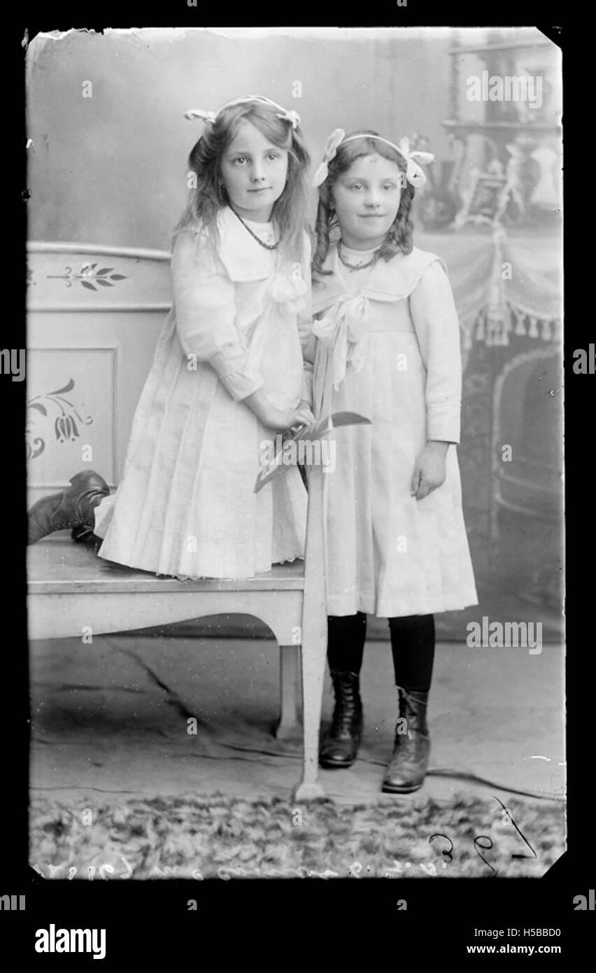 Dieser Eintrag bezieht sich auf einen Code oder eine Referenz für ein Archivierungselement, wahrscheinlich Teil einer Sammlung oder eines Datensatzes. Für weiteren Kontext werden keine spezifischen Details angegeben. Stockfoto