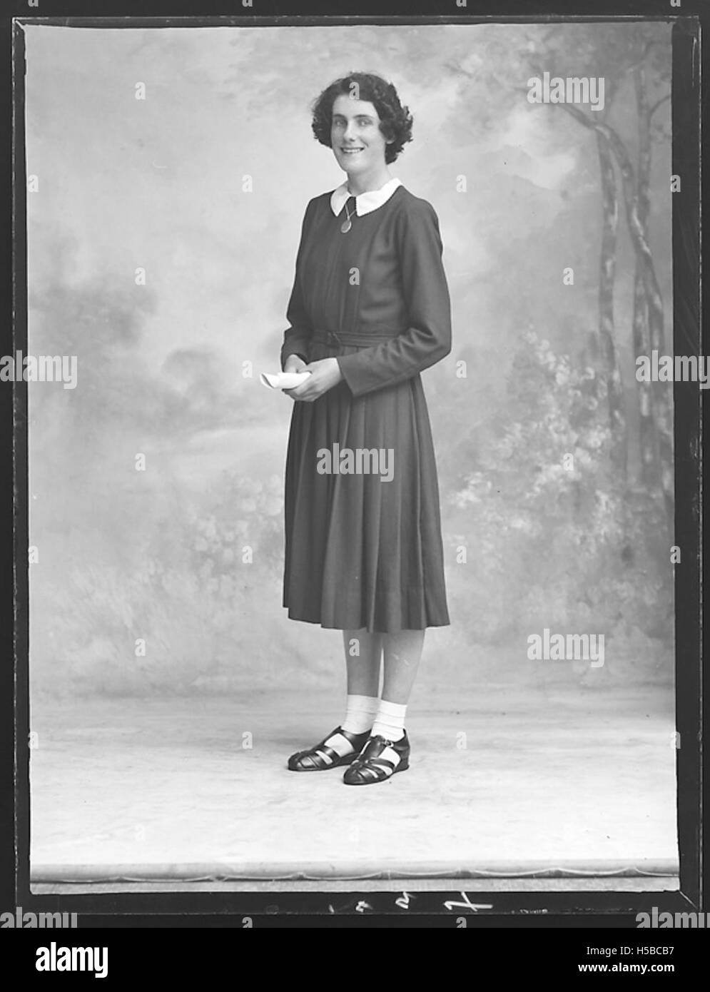 Dieser Titel scheint auf einen bestimmten Code oder eine bestimmte Kennung zu verweisen, die möglicherweise mit einer Sammlung, einem Archiv oder einer historischen Dokumentation zusammenhängt. Weitere Informationen wären erforderlich, um seine Bedeutung zu verdeutlichen. Stockfoto