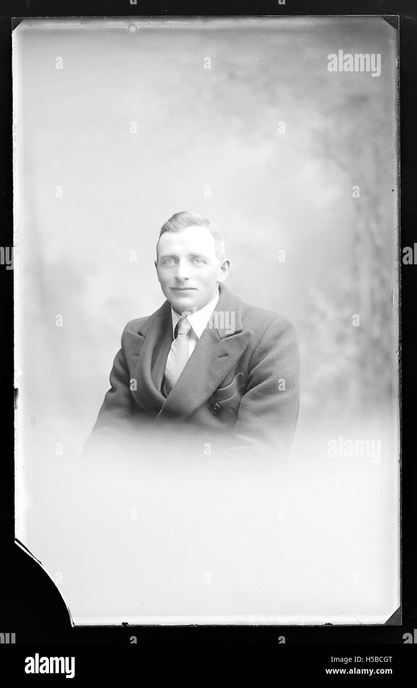 Ein fotografischer Referenzcode, der ein bestimmtes Bild aus einer Archivsammlung angibt und einen weiteren Kontext zur Identifizierung benötigt. Stockfoto