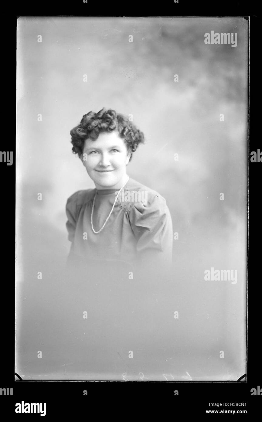 Der Titel bezieht sich wahrscheinlich auf eine Bild- oder Dokument-ID, die Teil einer größeren Sammlung ist. Für die genaue Identifizierung des Themas ist ein größerer Kontext erforderlich. Stockfoto