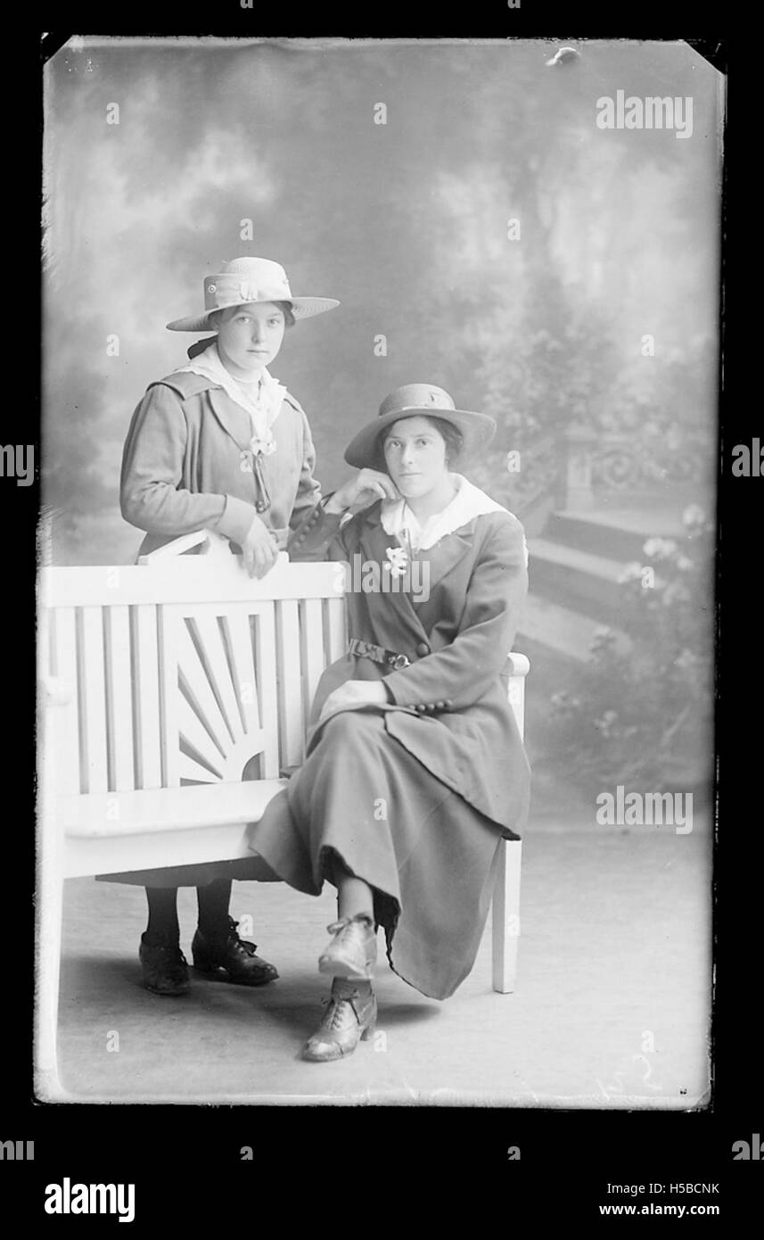 Dieser Titel scheint auf einen anderen ID-Code zu verweisen, der möglicherweise mit einem Archivierungssystem oder einer Sammlung historischer Datensätze verknüpft ist. Es bedarf eines größeren Kontextes, um seine Bedeutung und Bedeutung zu klären. Stockfoto