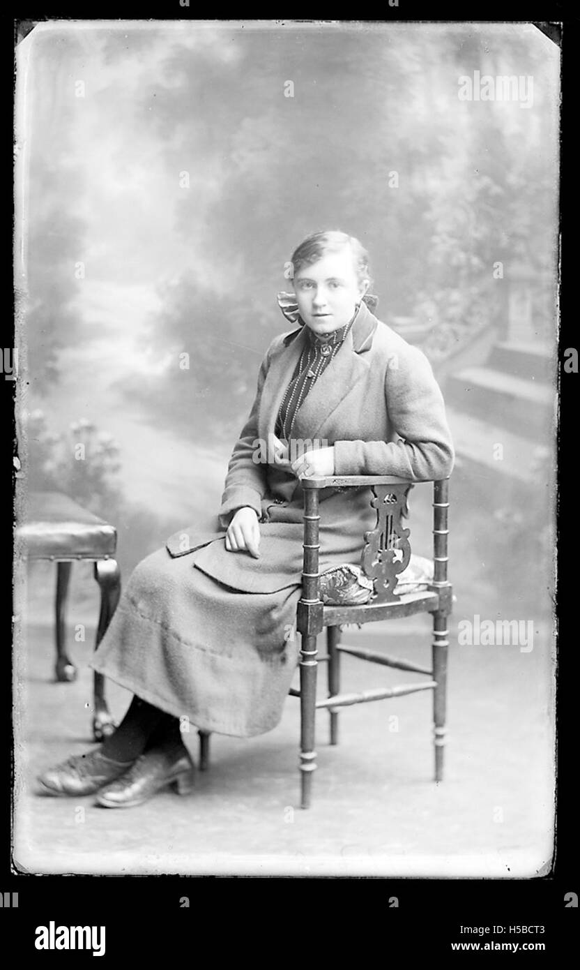 Dieser Code bezieht sich wahrscheinlich auf eine Archivierungsreferenz oder -ID für ein bestimmtes Dokument, Bild oder Datensatz, möglicherweise aus einer Sammlung oder Datenbank historischer Datensätze. Stockfoto