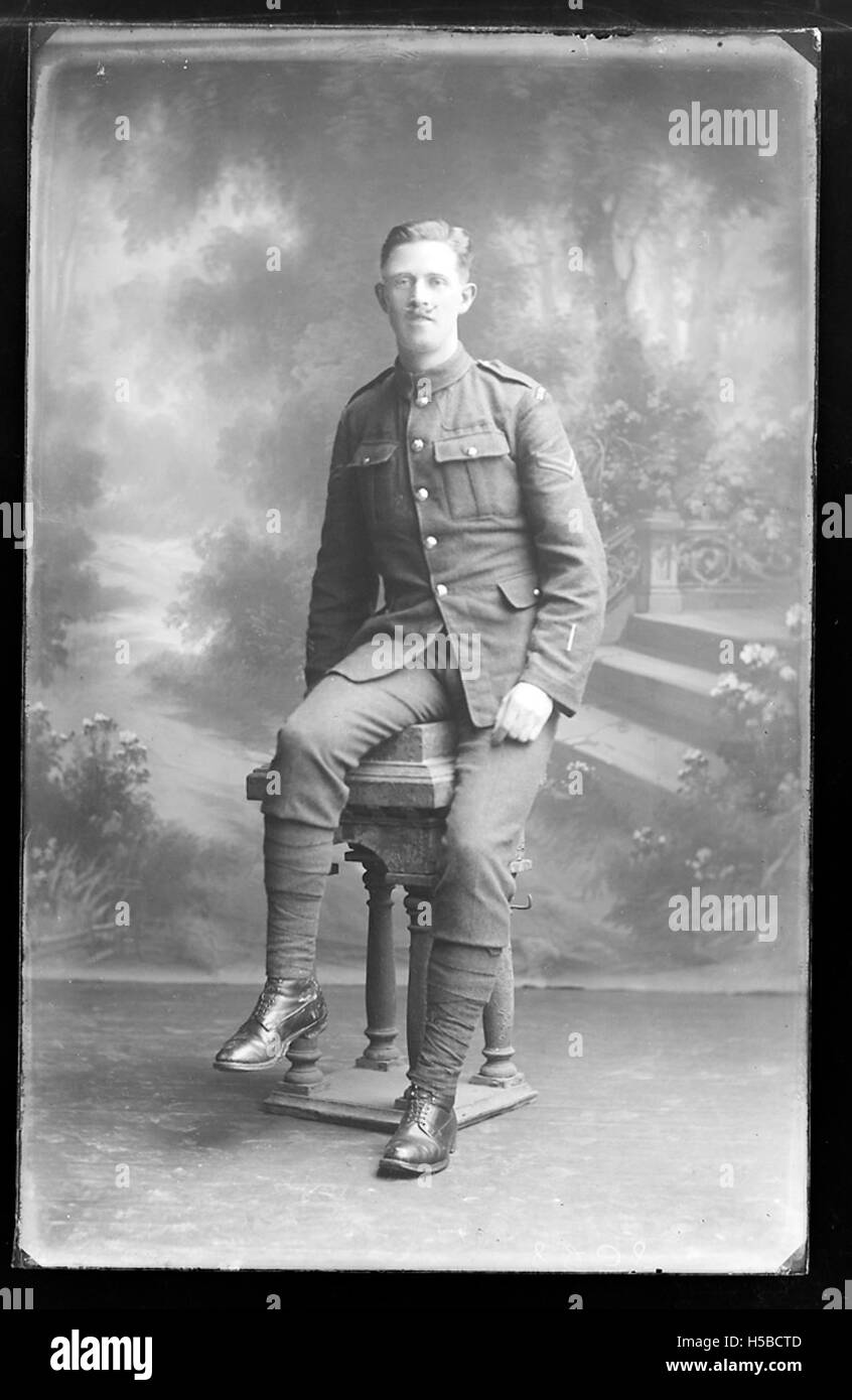 Diese Referenz-ID ist Teil einer Archivsammlung, aber ihre genaue Bedeutung oder ihr Thema ist ohne weiteren Kontext unklar. Es kann ein Bild, ein Dokument oder ein anderes historisches Artefakt darstellen. Stockfoto