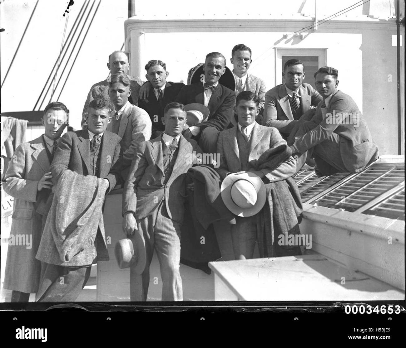 Amerikanische Baseballspieler versammelten sich bei einem Movietone-Event an Bord der SS Sierra. Diese Veranstaltung feierte wahrscheinlich den Sport und seine Kultur und war ein bedeutender Moment für Baseballspieler und die Öffentlichkeit während dieser Zeit. Stockfoto