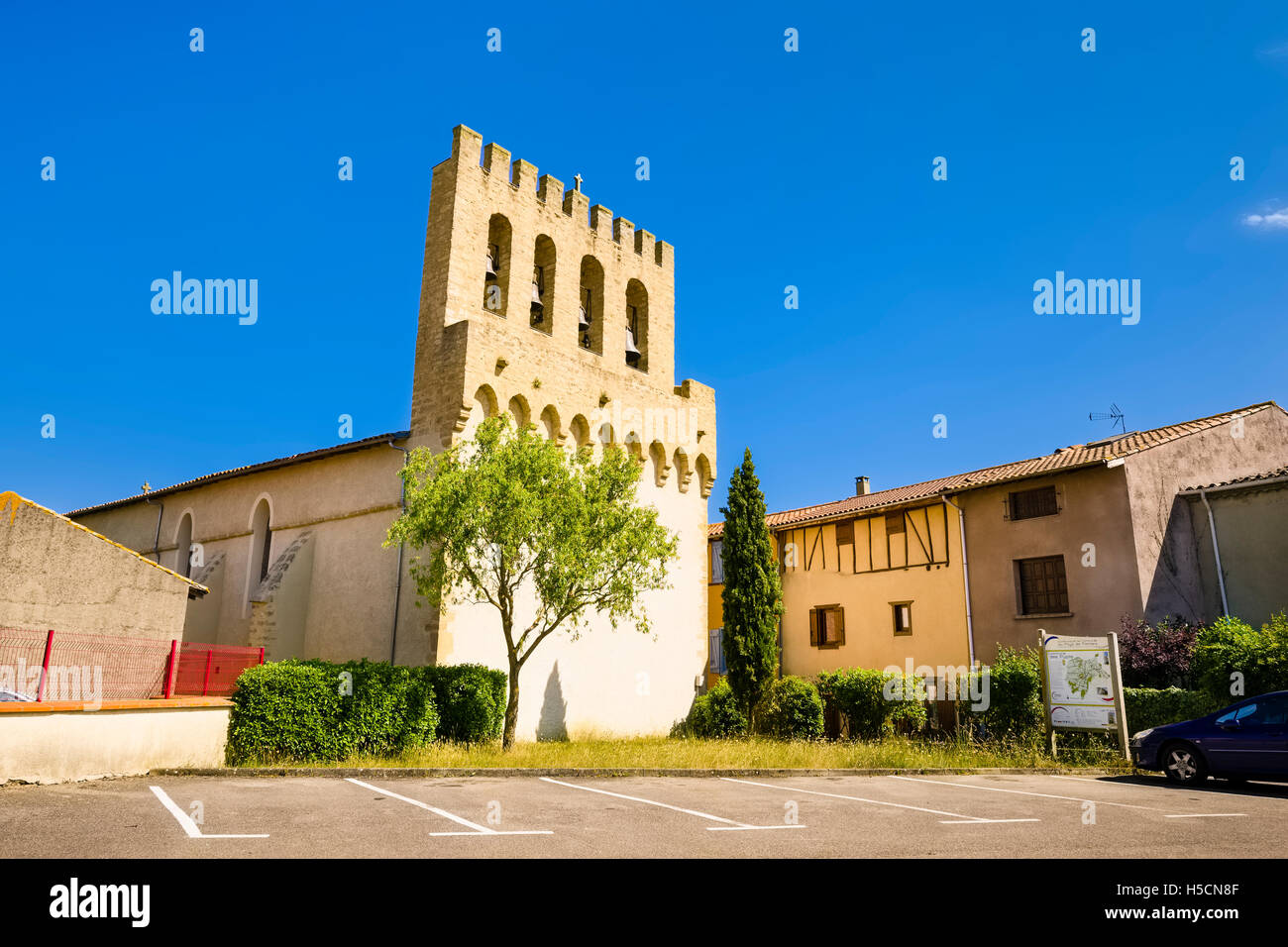 Kirche Saint Blaise in Les Pujols, Frankreich Stockfoto