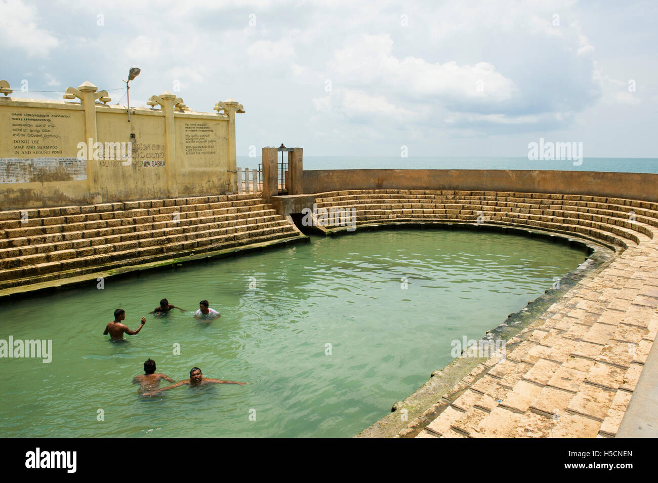 Keerimalai Hot Springs, Halbinsel Jaffna, Sri Lanka Stockfoto