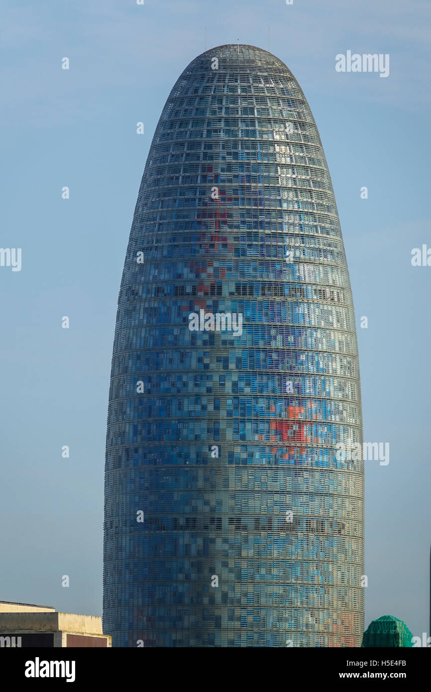 Torre Agbar - der futuristische Torre Agbar in Barcelona Stockfoto