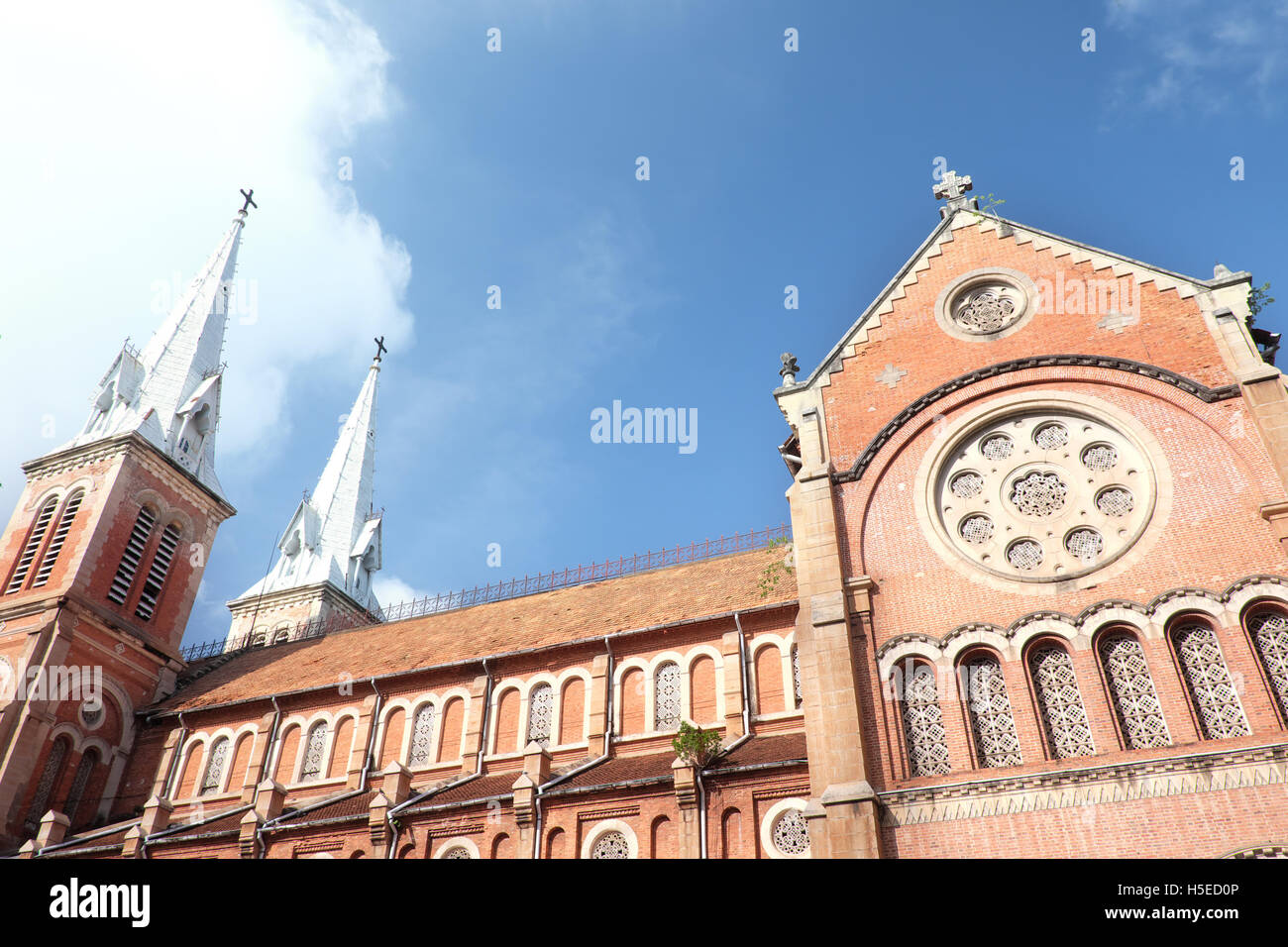 Cathédrale Notre-Dame de Saïgon Stockfoto