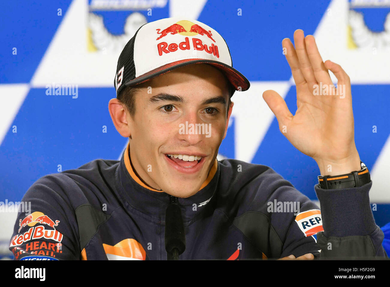 Phillip Island, Australien. 20. Oktober 2016.  Marc Marquez Spanien und Repsol Honda Team Gesten während der Pressekonferenz vor 2016 Australian Grand Prix auf Phillip Island am 20. Oktober 2016 Credit: Marco Iorio/Alamy Live-Nachrichten Stockfoto