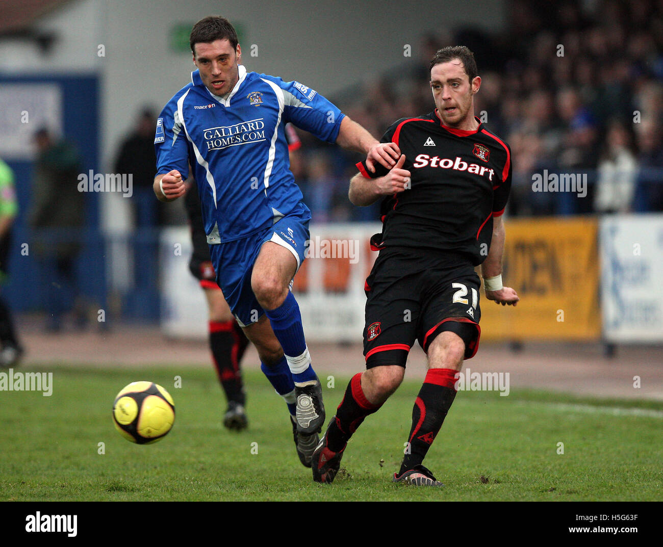 Jon Ashton Grautöne und Richard Keogh Carlisle - Grays Athletic Vs Carlisle United - FA Challenge Cup 1. Runde Replay auf neue Rec, Grays, Thurrock - 29.11.08 Stockfoto