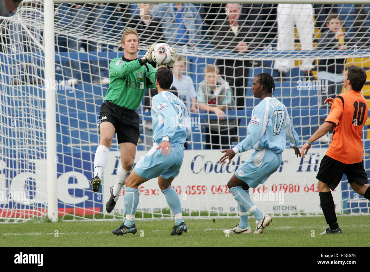 Grays Athletic 2 Cray Wanderers 0, FA Cup 4. Qualifikationsrunde, 22.10.05 Stockfoto