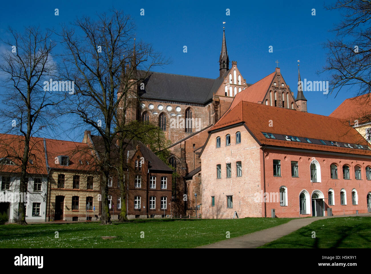 Altstadt und St.-Georgs Kirche in Wismar, Mecklenburg-Vorpommern Stockfoto