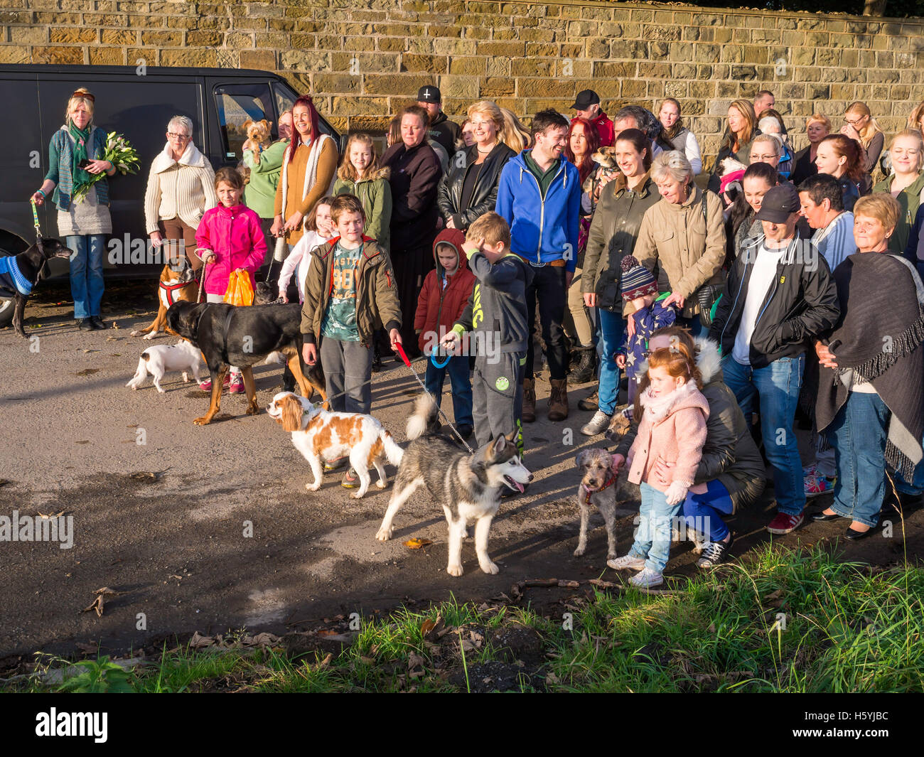 Cleveland menschen mit hunden Fotos und Bildmaterial in hoher