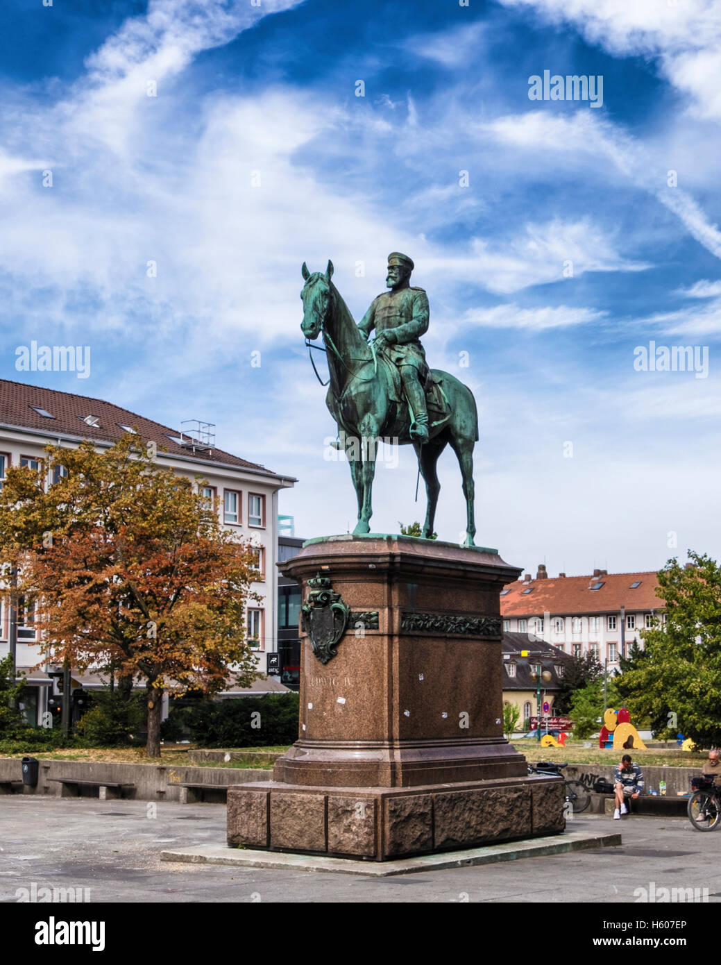 Darmstadt, Hessen, Deutschland.  "Großherzog Ludwig IV von Hessen" bronze-Reiterstandbild Stockfoto