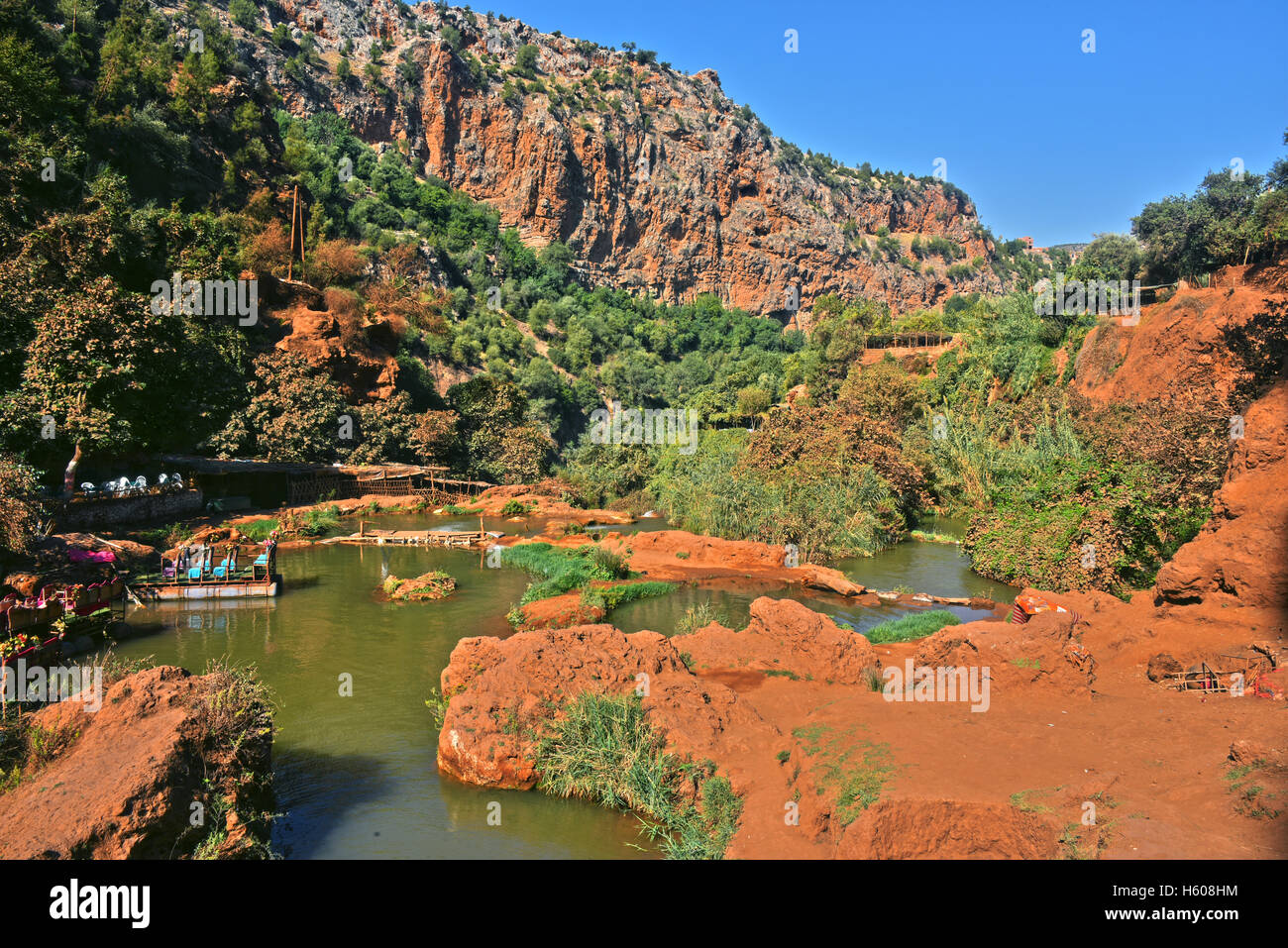 Ouzoud Wasserfälle in der Nähe von Grand Atlas Dorf von Tanaghmeilt, Marokko Stockfoto
