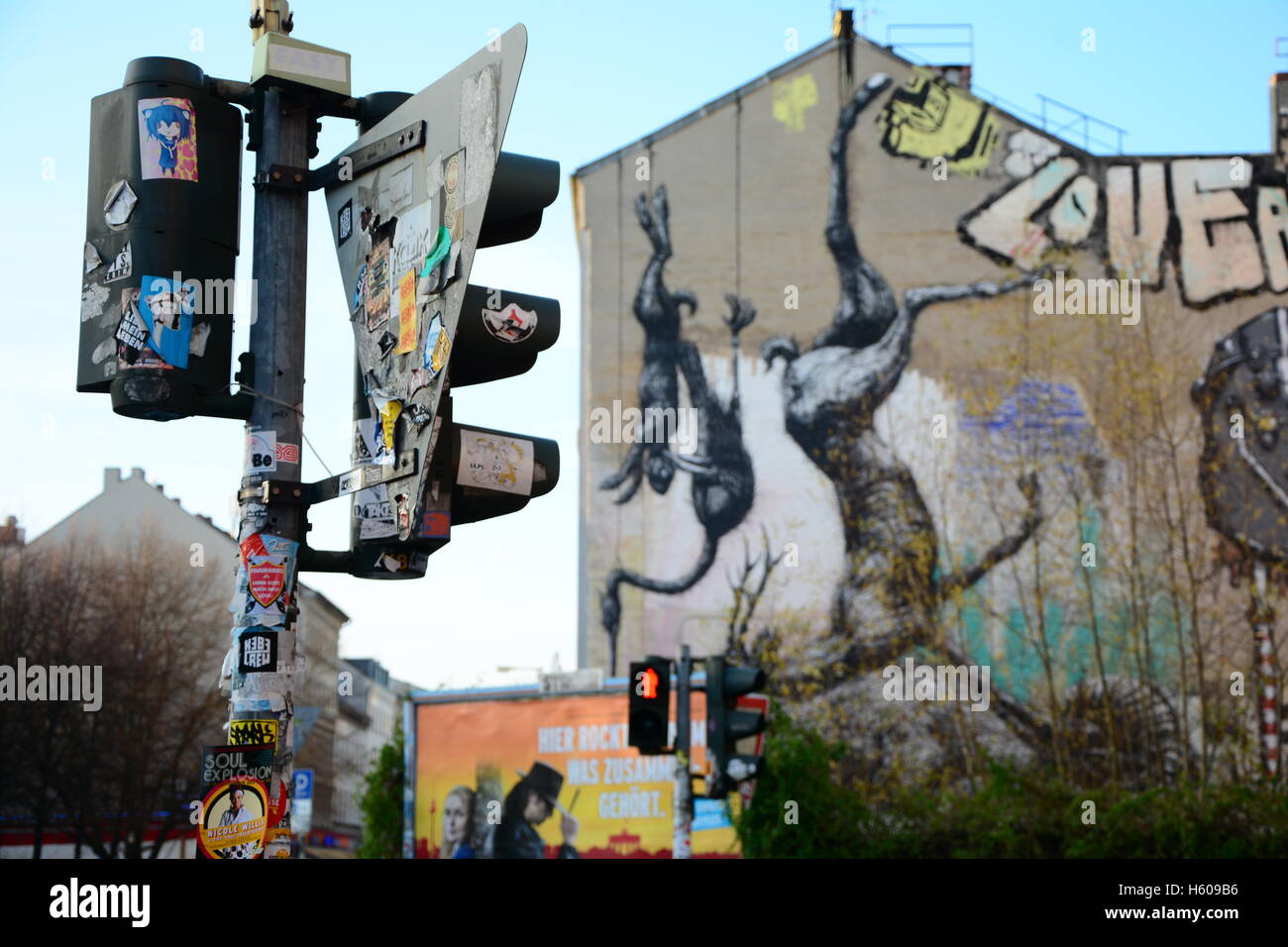 Straßenfotografie in Berlin, Kreuzberg getroffen. Stockfoto