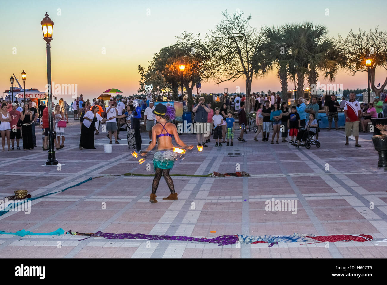 Mallory Square Feuerschlucker Stockfoto