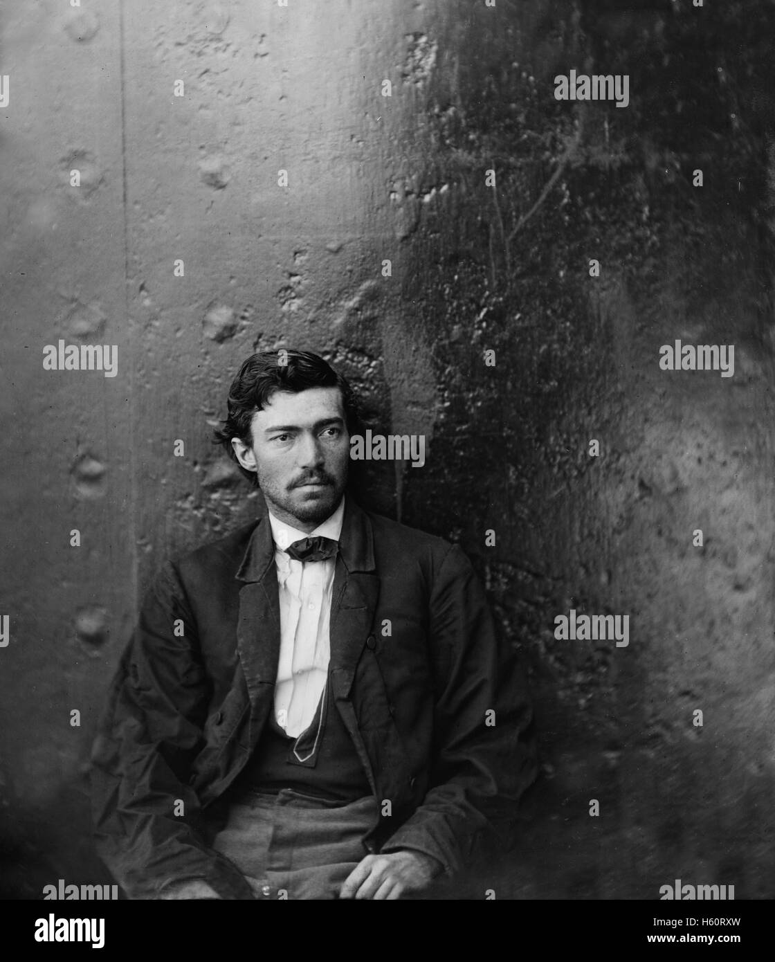 Samuel Arnold, Ermordung von US-Präsident Abraham Lincoln-Verschwörer sitzen, Washington Navy Yard, Washington DC, USA, von Alexander Gardner, April 1865 Stockfoto