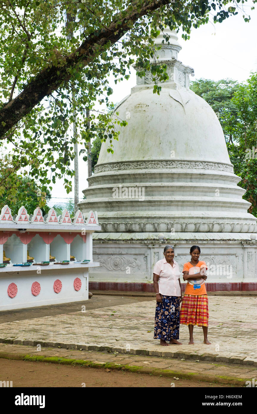 Stupa in Niyamgampaya Viharaya Tempel, Sri Lanka Stockfoto