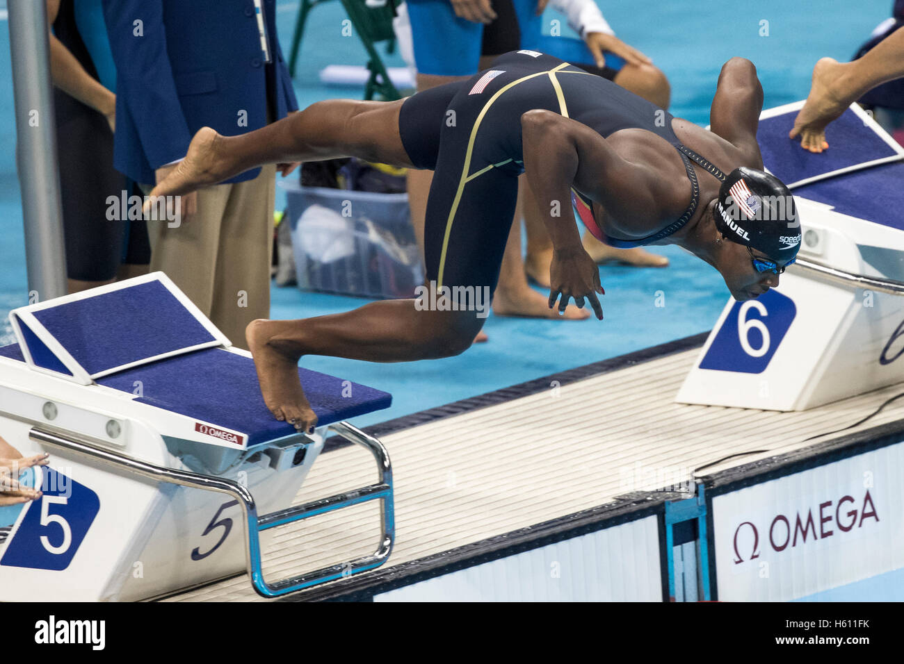 Frauen 4 x 100m freestyle finale Fotos und Bildmaterial in hoher