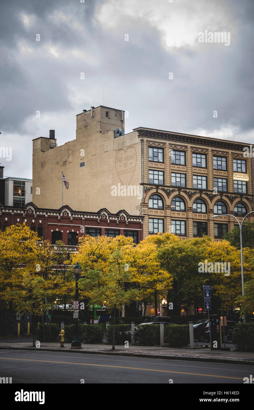 Das Herz von Syrakus Schild am Gebäude, Syrakus, New York, USA Stockfoto