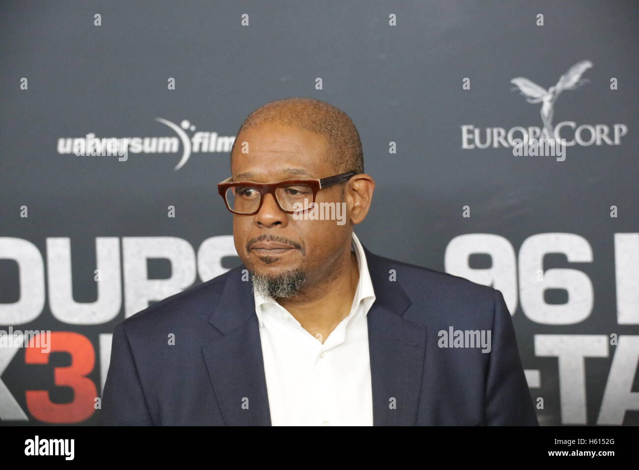 Forest Whitaker besucht die Filmpremiere von "3 / 96 Stunden gedauert" am 16. Dezember 2014 in Berlin. Stockfoto