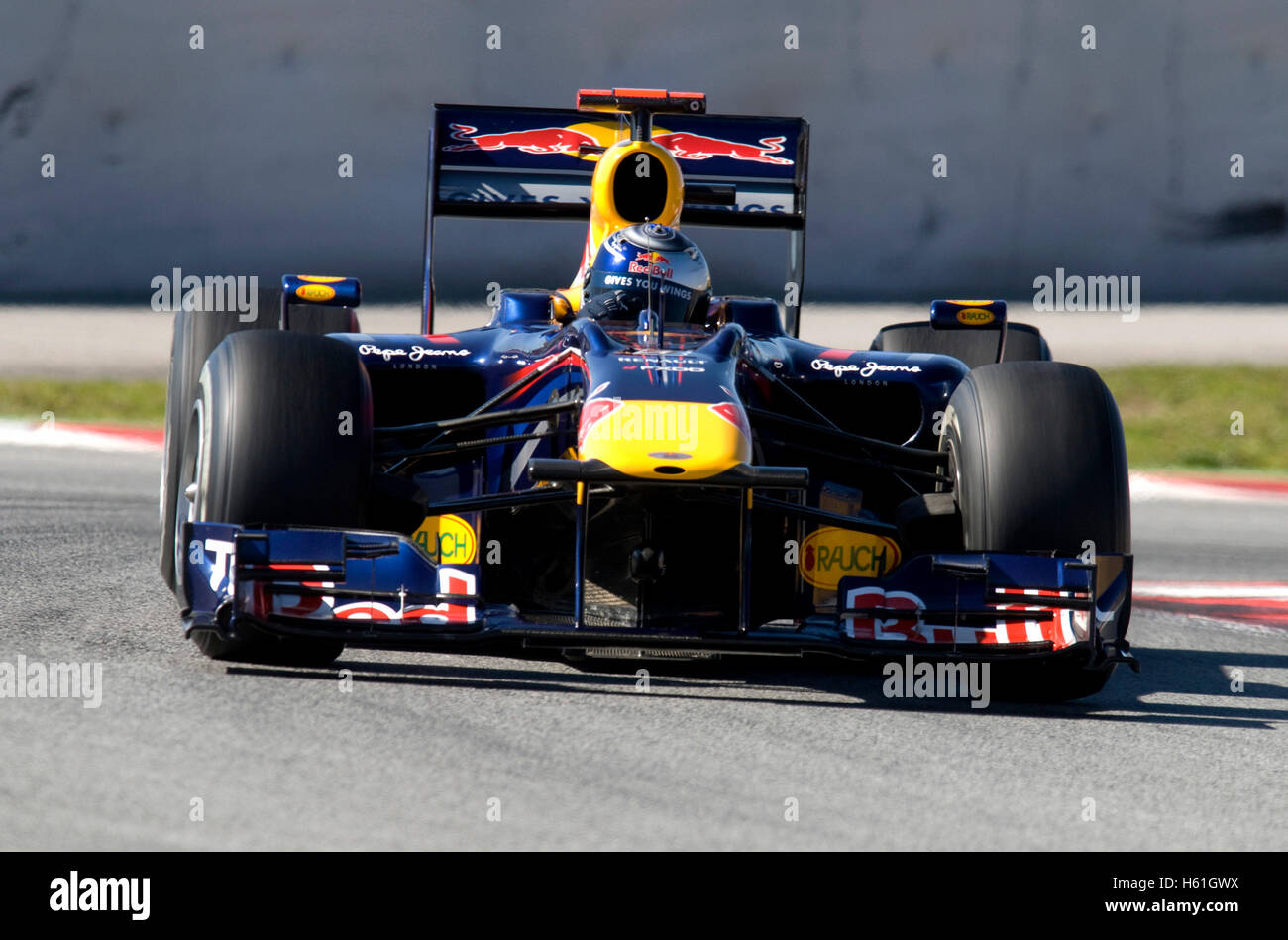 Motorsport, Sebastian Vettel, GER, in der Red Bull Racing RB5 Rennwagen, Formel1 Tests auf dem Circuit de Catalunya-Rennen Stockfoto