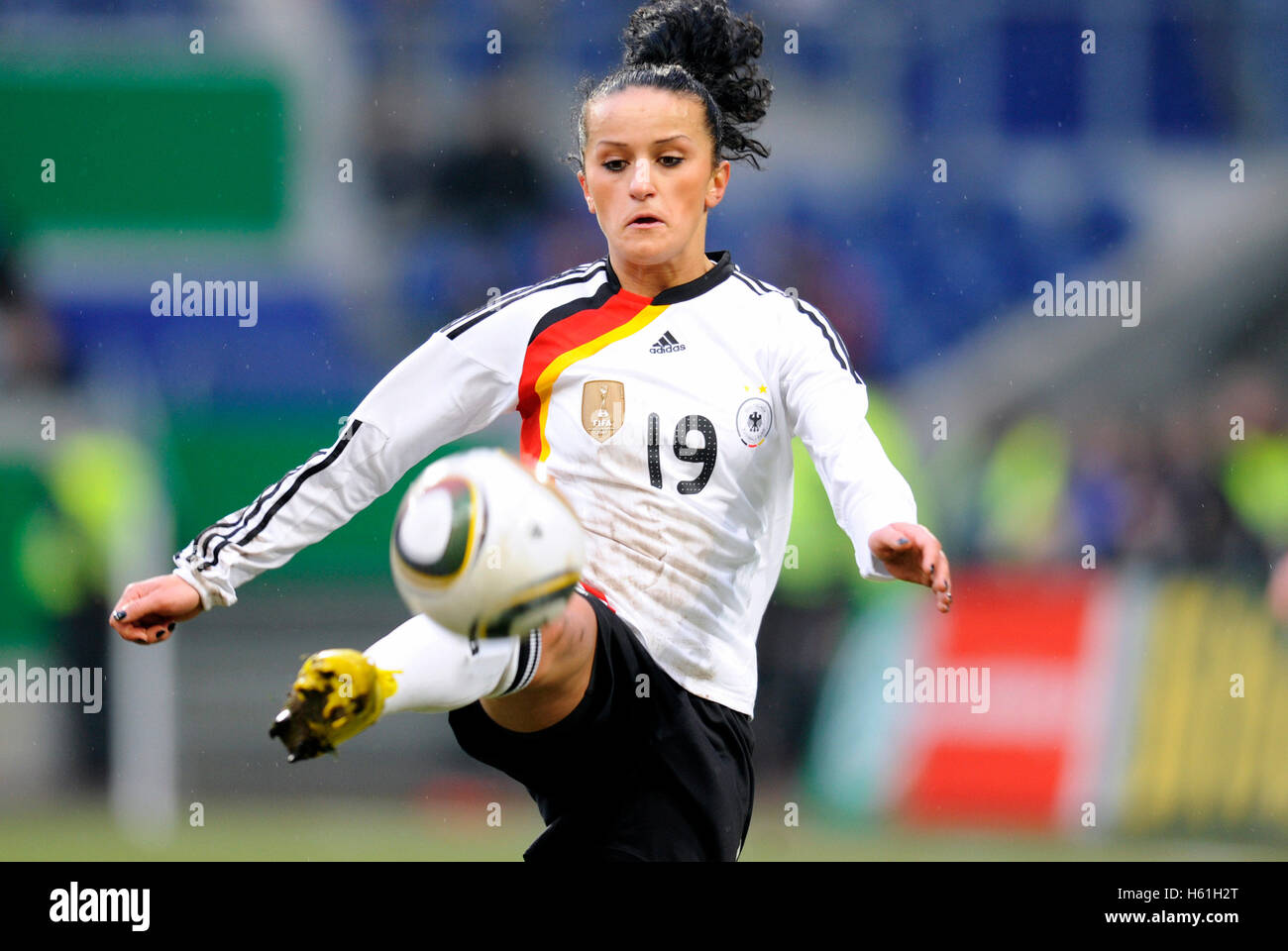 Fatmire Bajramaj, bei Frauen internationale Fußballturniere Deutschland-Nordkorea 3: 0 in der MSV-Arena in Duisburg Stockfoto
