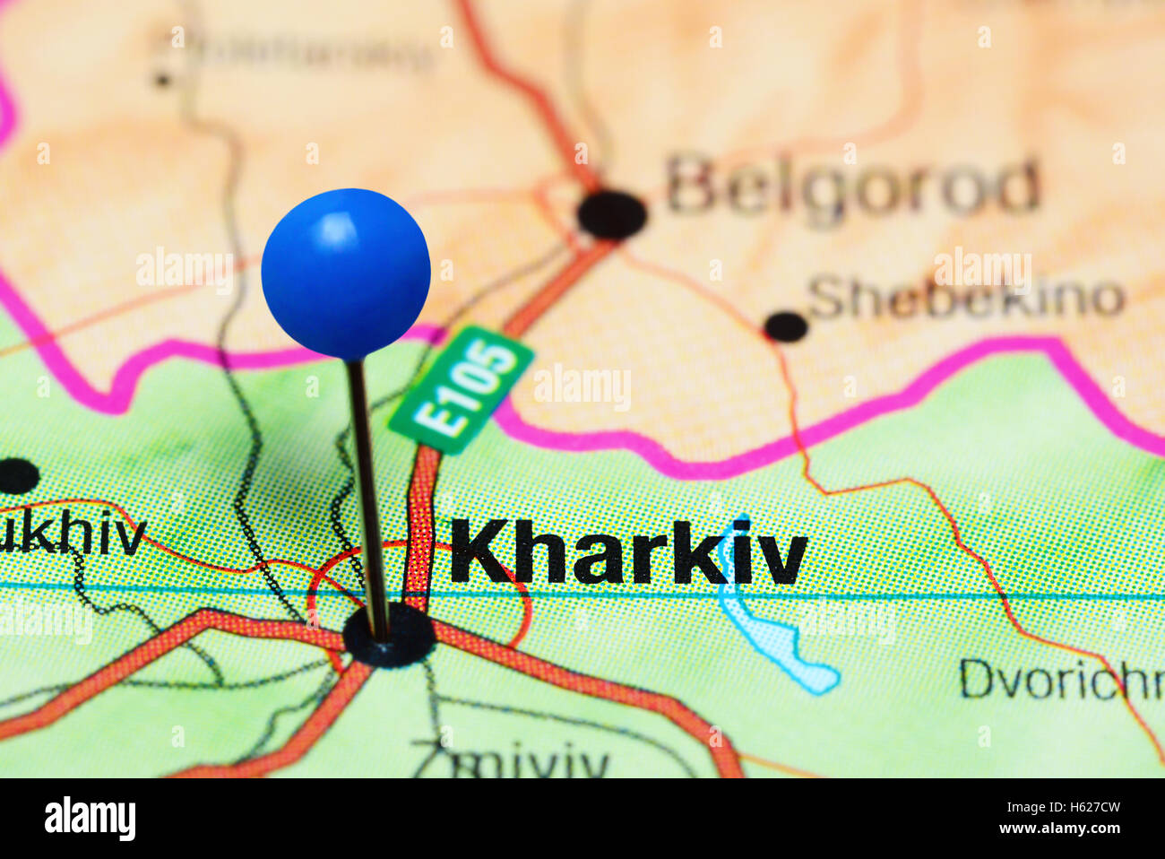 Charkiw, fixiert auf einer Karte von Ukraine Stockfoto