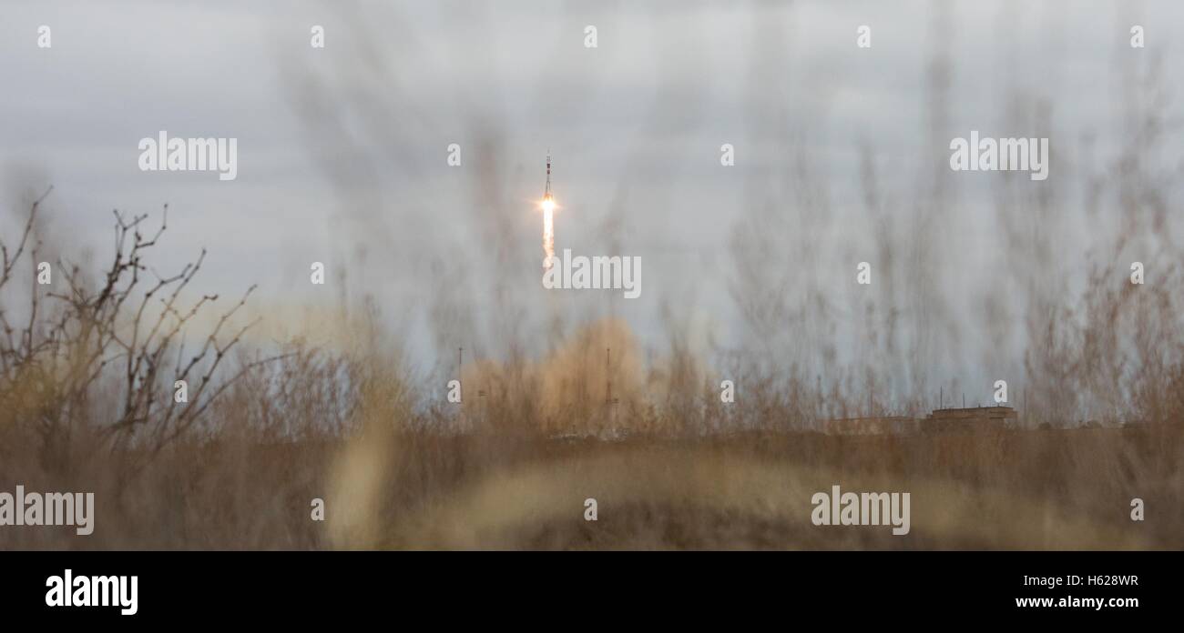 NASA internationale Raumstation Expedition 49 Sojus-MS-02 Rakete startet vom Weltraumbahnhof Baikonur 19. Oktober 2016 in Baikonur, Kasachstan. Stockfoto