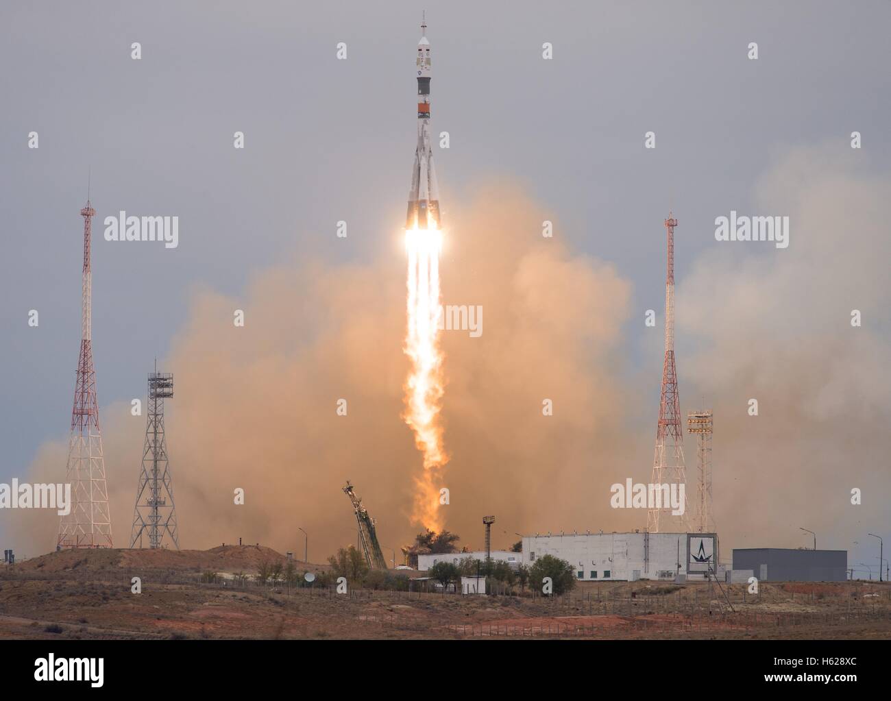 NASA internationale Raumstation Expedition 49 Sojus-MS-02 Rakete startet vom Weltraumbahnhof Baikonur 19. Oktober 2016 in Baikonur, Kasachstan. Stockfoto