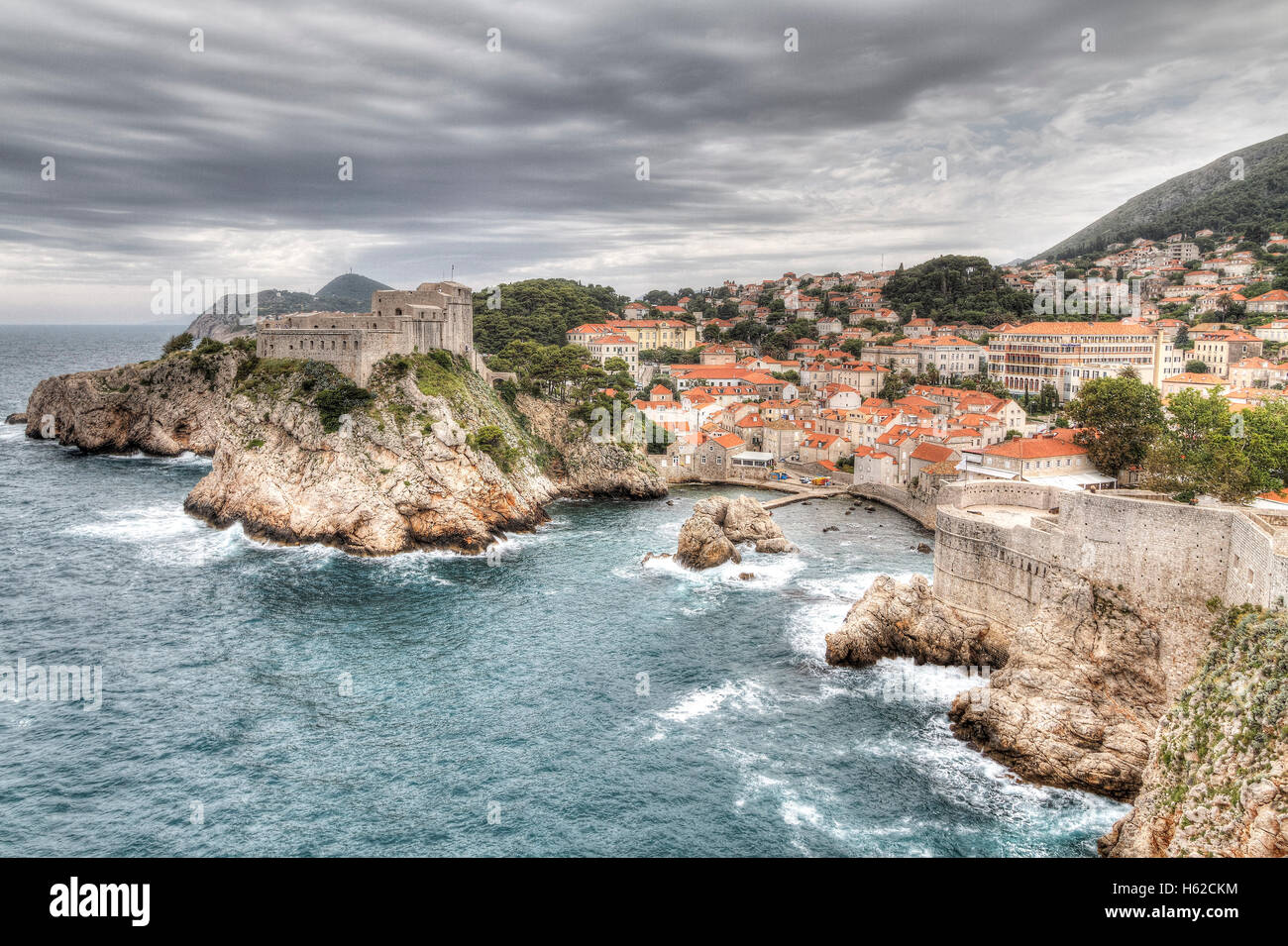 Westhafen bei stürmischem Wetter, Dubrovnik, Kroatien Stockfoto