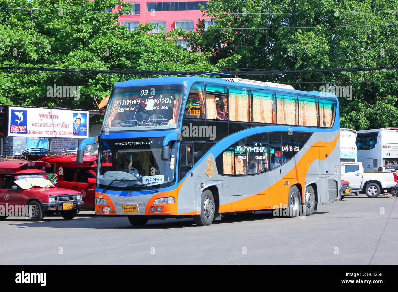 Chiang Mai, THAILAND-13. Mai 2014: Regierung Unternehmen Doppeldecker Busroute Bangkok und Chiang Mai zu transportieren. Foto in Chiangmai Stockfoto