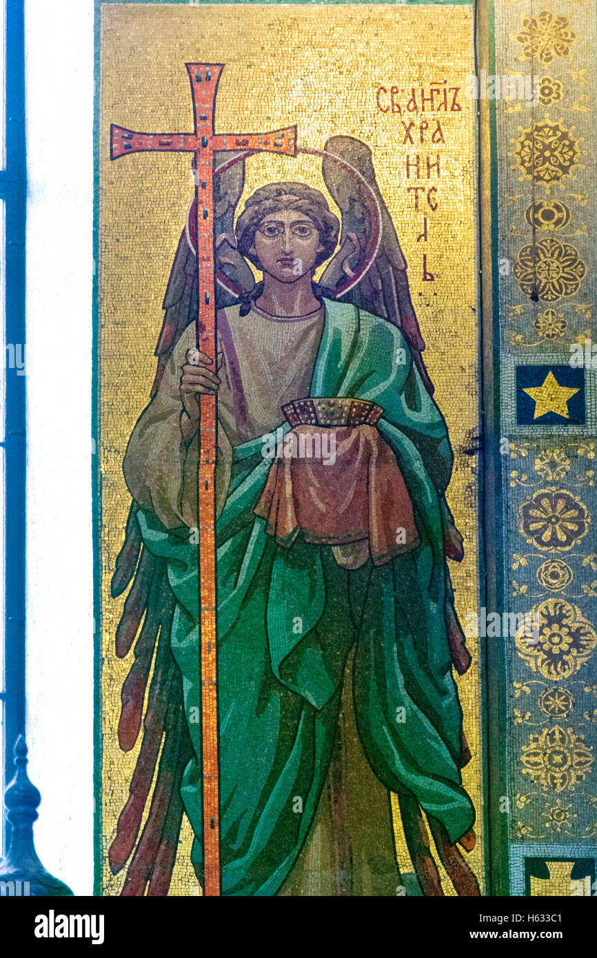 ST. PETERSBURG, Russland - 14. Juli 2016: Innenraum der Kirche des Retters auf Blut. Architektonische Wahrzeichen und Denkmal t Stockfoto