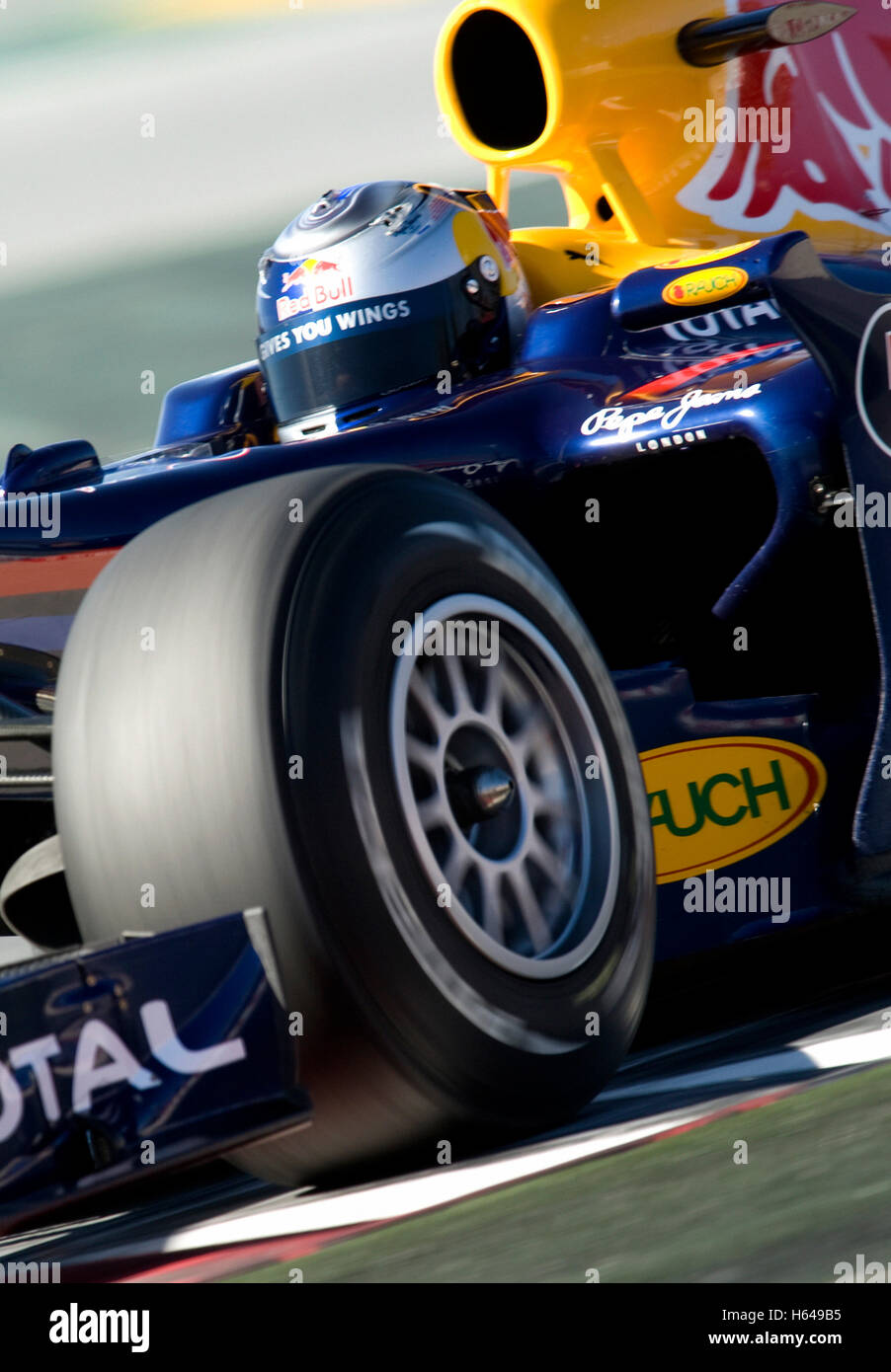 Motorsport, Sebastian Vettel, GER, in der Red Bull Racing RB5 Rennwagen, Formel1 Tests auf dem Circuit de Catalunya-Rennen Stockfoto