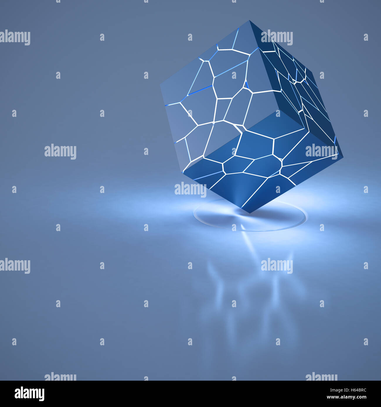 Blauen Würfel mit leuchtenden Netzwerk Balanceakt am Rande Stockfoto