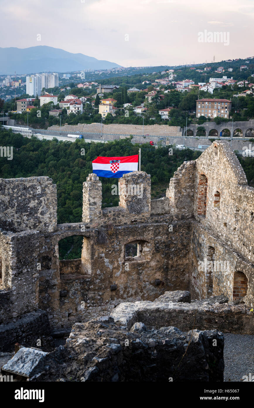 Trsat Castle, 13. Jahrhundert Gebäude, Rijeka, Kroatien Stockfoto