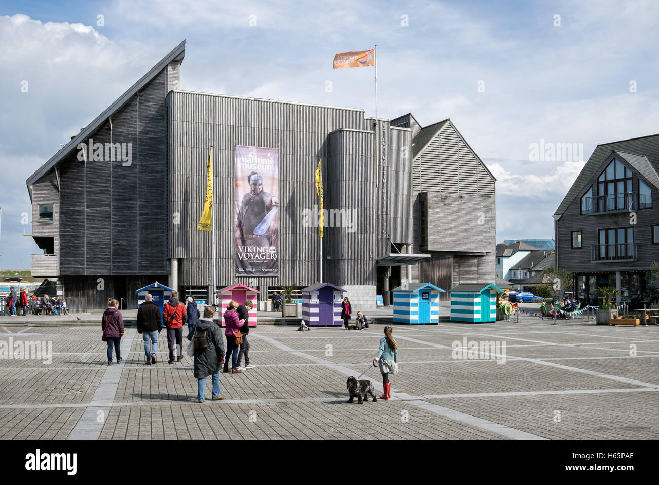 Das National Maritime Museum am Discovery Quay in Falmouth, Cornwall, England, UK an einem sonnigen Sommertag Stockfoto