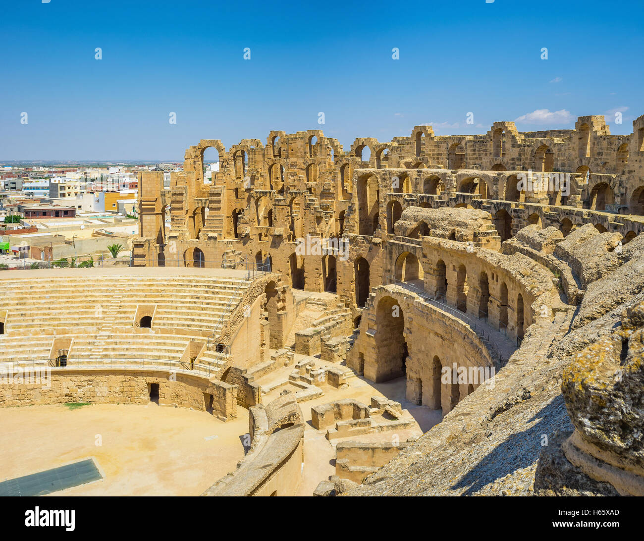 Das berühmte Amphitheater von El Jem ist eines der am besten erhaltenen Wahrzeichen der römischen Periode, Tunesien. Stockfoto