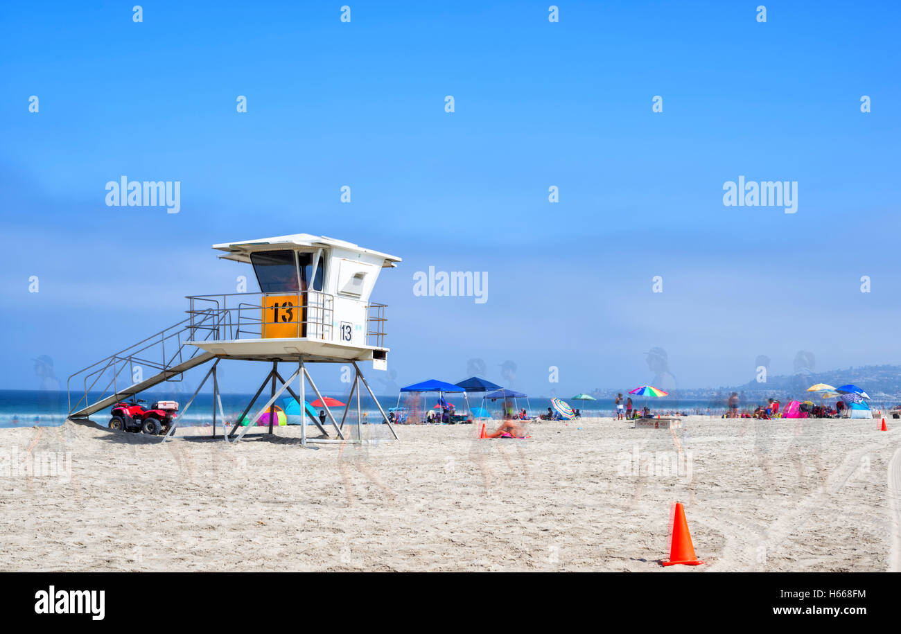 Mission Beach an einem Sommertag. San Diego, Kalifornien, USA. Fotografiert mit einem Mehrfachbelichtungseffekt. Stockfoto