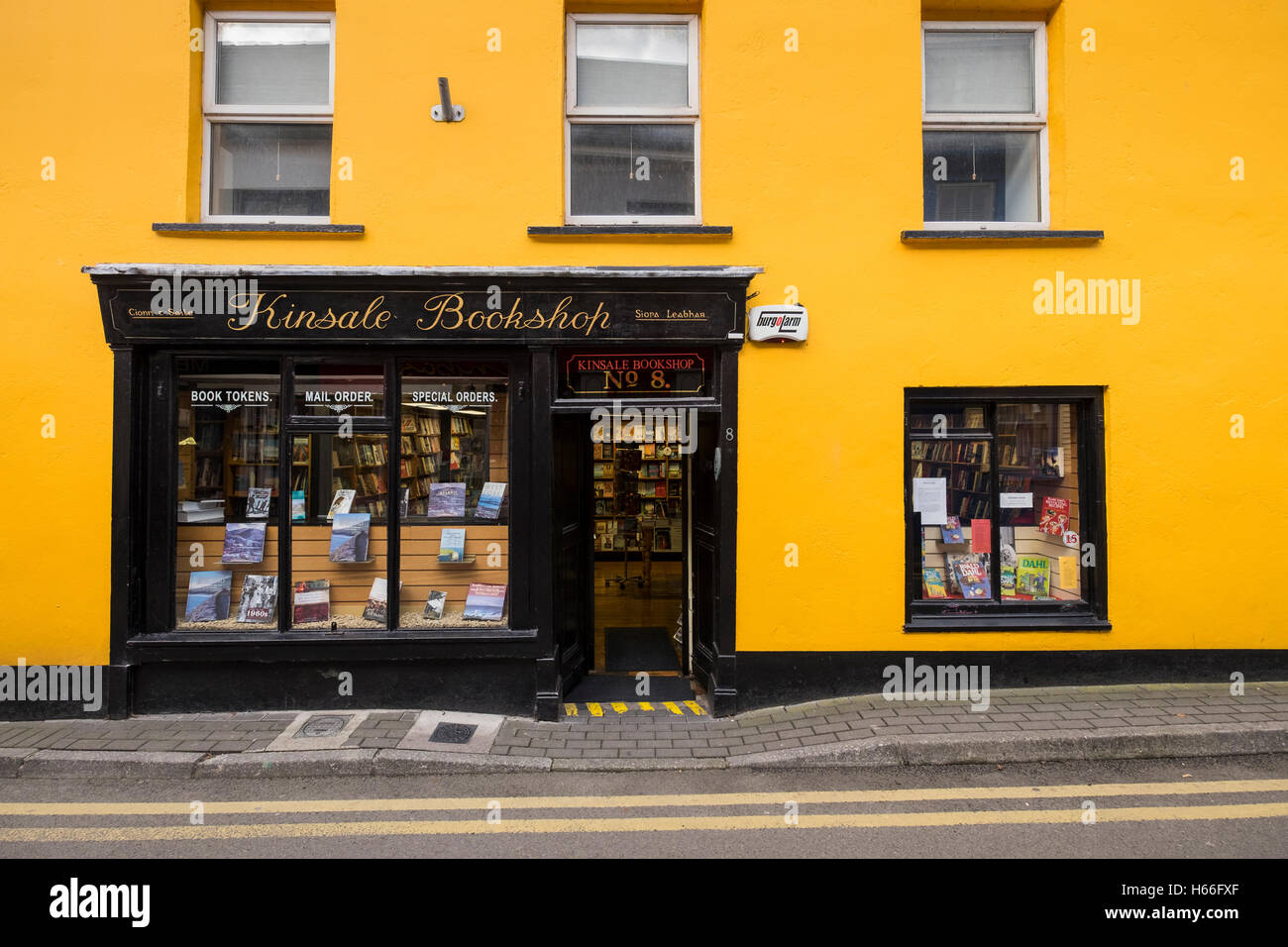 Fassade des Kinsale Buchhandlung, County Cork, Irland Stockfoto