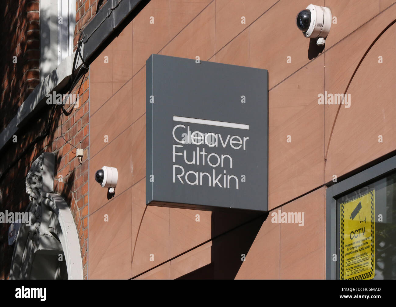 Zeichen und Büros von Cleaver Fulton und Rankin in Belfast Stockfoto