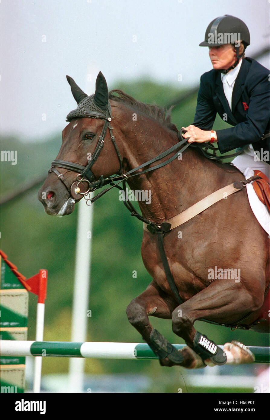 Europameisterschaften, Hickstead, August 1999 Di Lampard (GBR) Reiten Abbevaile Traum Stockfoto