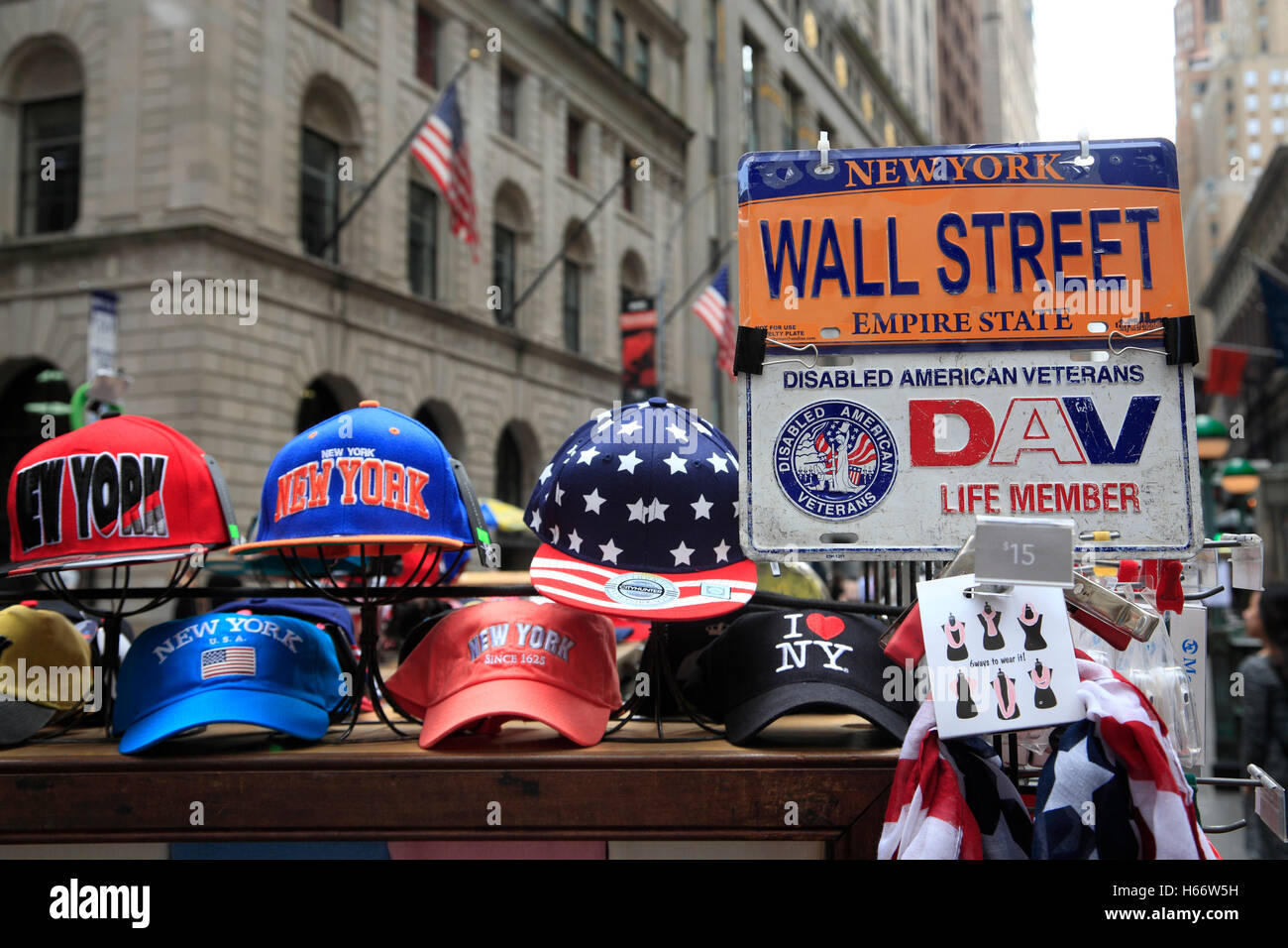 Souvenir-Stall, Wall Street, Manhattan, New York, USA Stockfoto