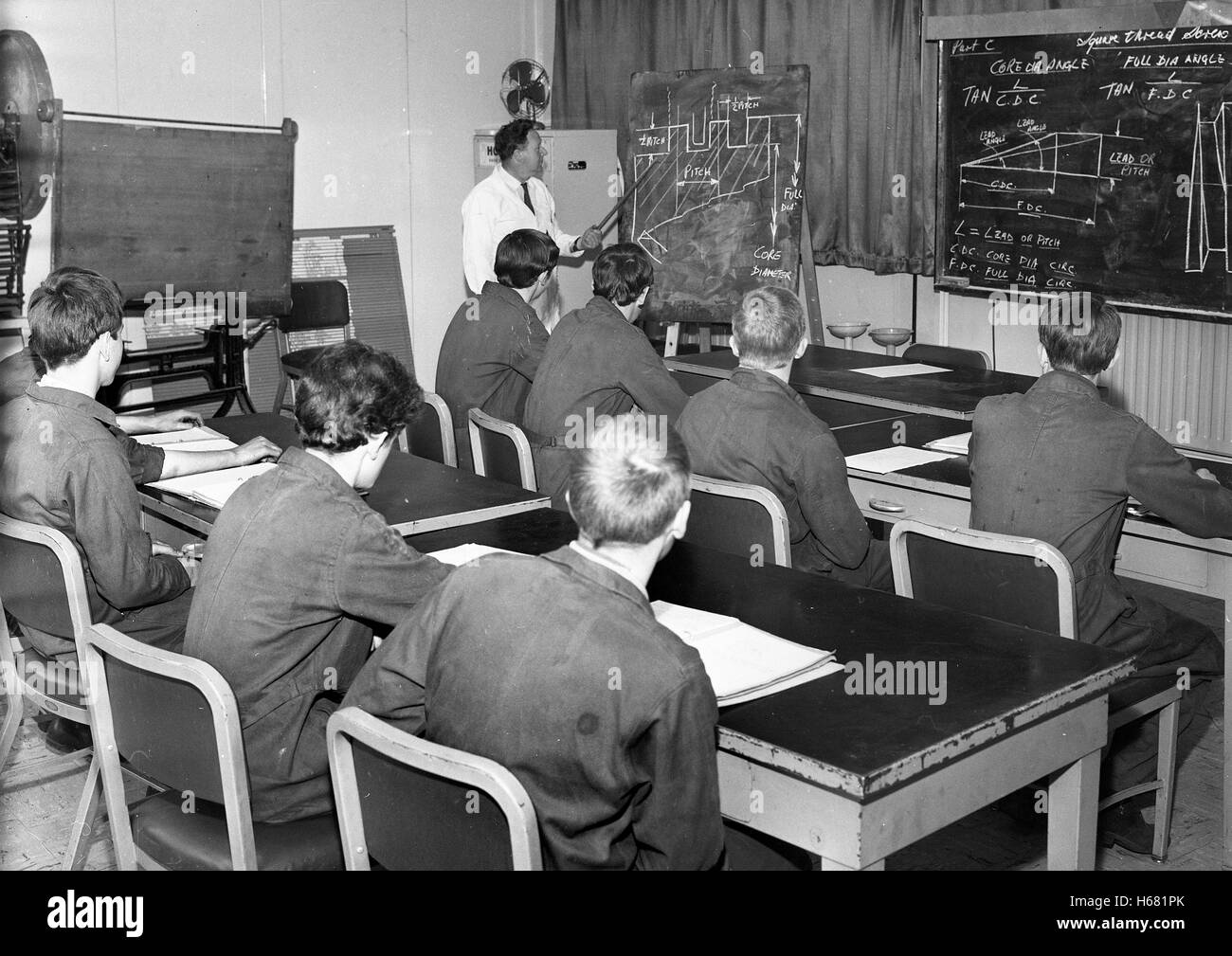 GKN technischen Auszubildenden Klasse Klassenzimmer 1967 Stockfoto