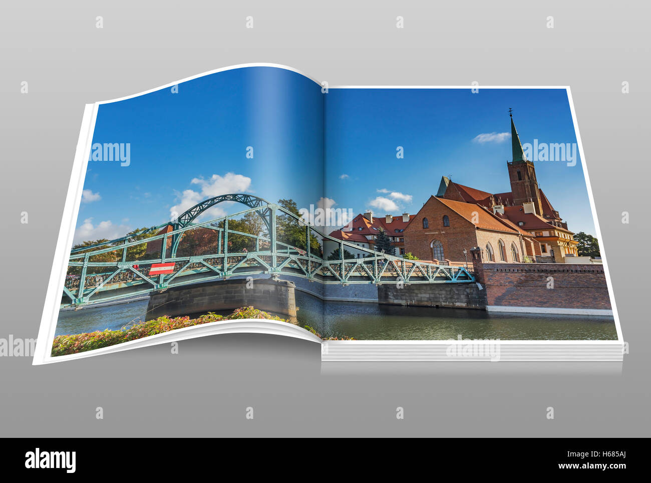 Kathedrale-Brücke. Auf der Dominsel ist die Kreuzkirche, Wroclaw, untere Woiwodschaft Schlesien, Polen, Europa Stockfoto