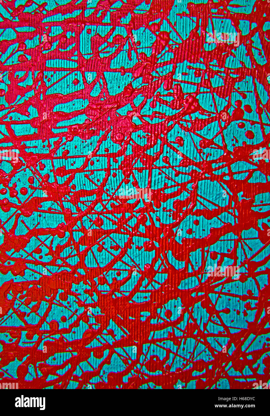 Rote Farbe Tropft. Detail der Malerei in Acryl auf Leinwand mit dem texturellen Hintergrund. Stockfoto