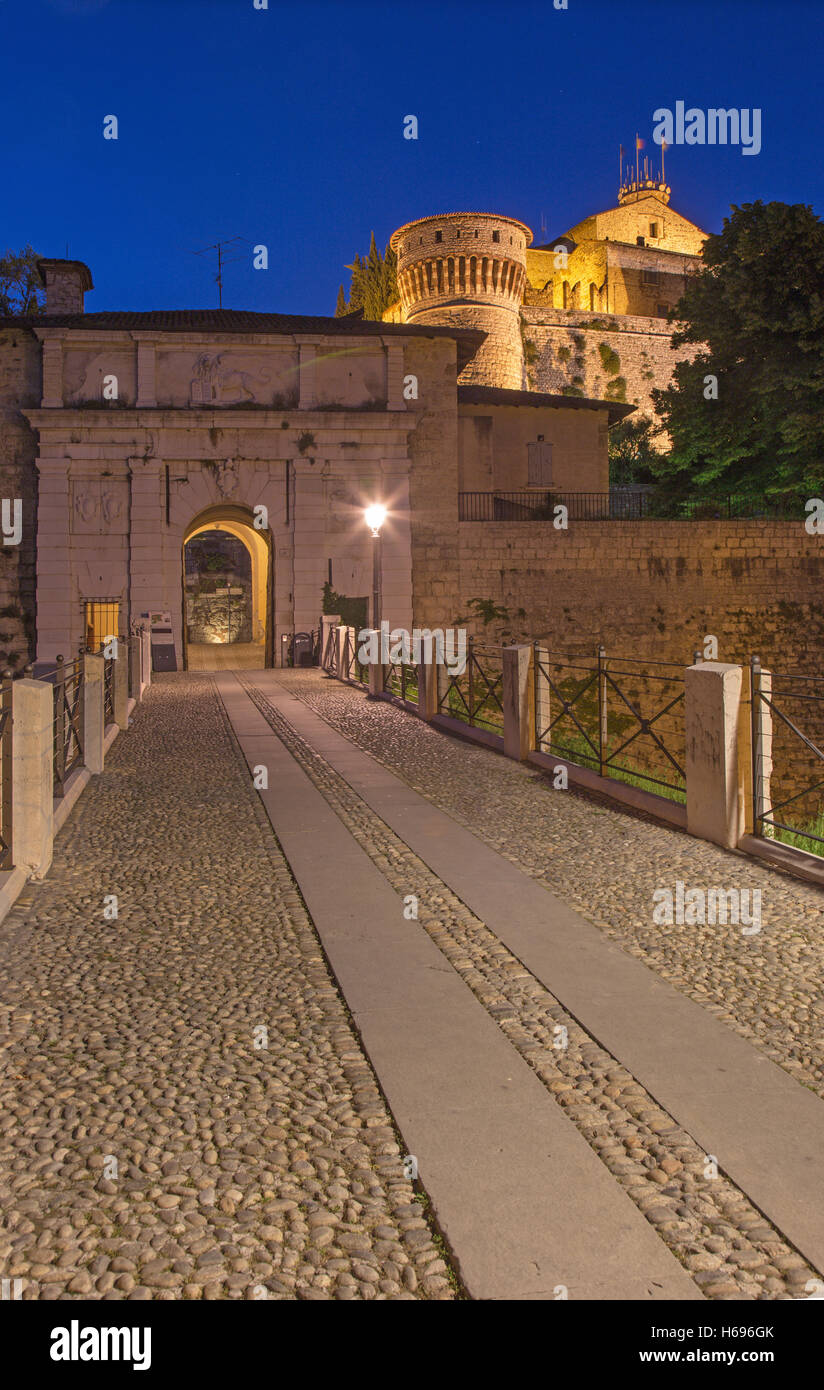 Brescia - Tor und Schloss Stockfoto