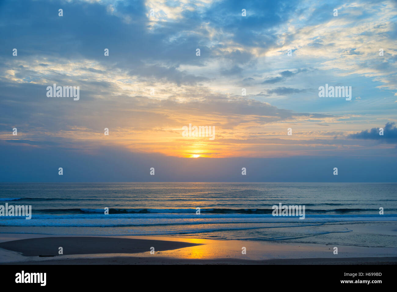 Atlantik Sonnenuntergang, Lacanau, Frankreich Stockfoto