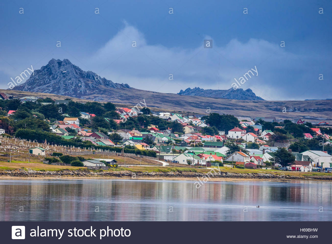 Bunte Gebäude in Port Stanley auf Steeple Jason Island auf den Falklandinseln. Stockfoto